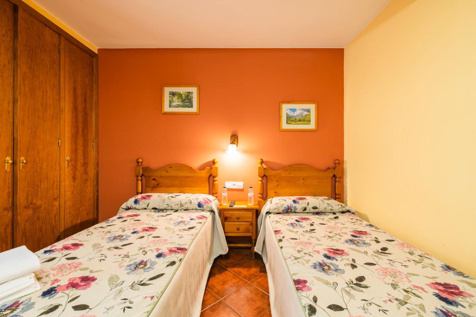 Hostal Panart Bielsa Buitenkant foto